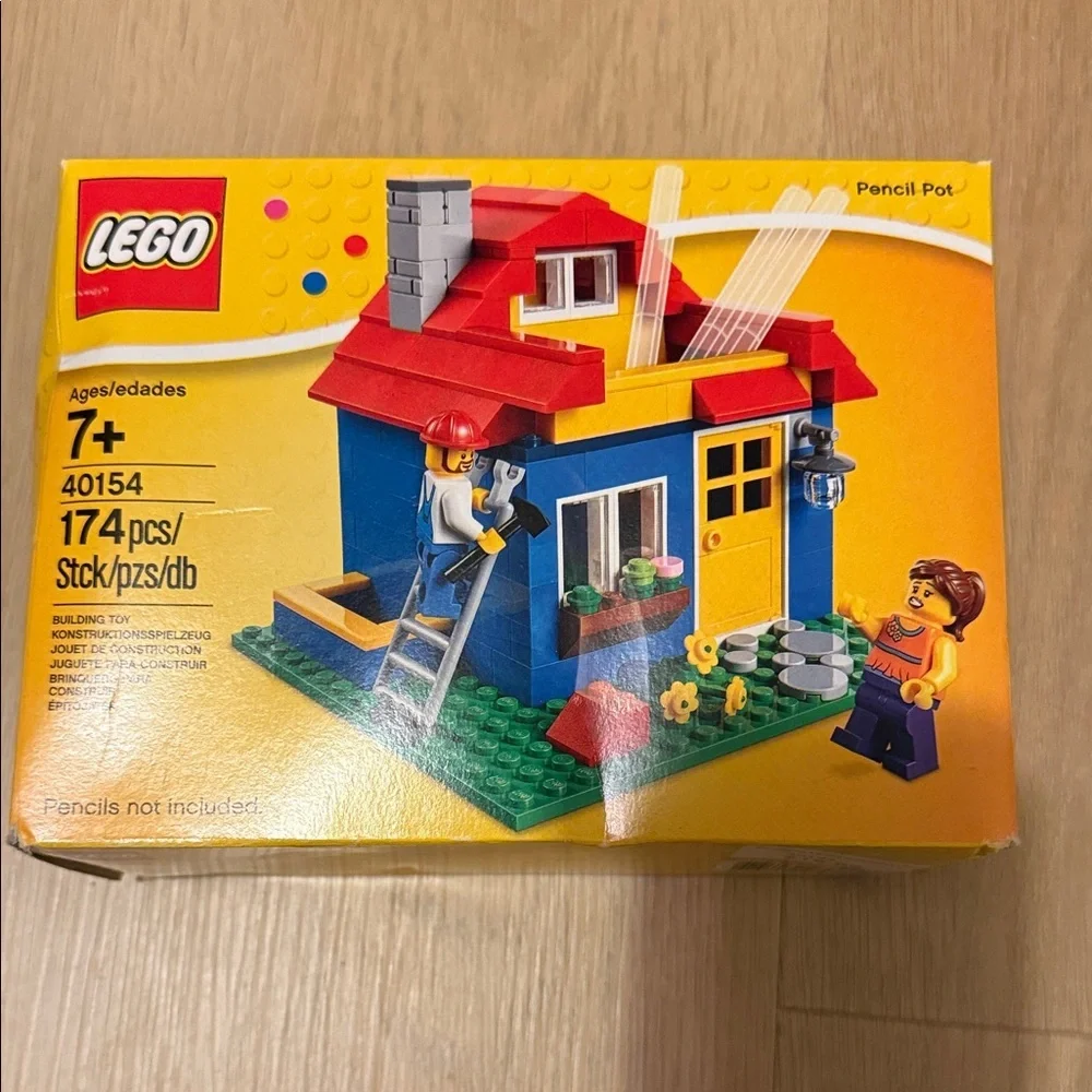 LEGO Iconic Pencil Pot desk accessory set 40154 new sealed box 174 pcs retired - Picture 7 of 8
